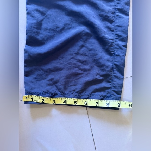 The North Face Women Cargo Buckle Pant Short Court zipper Pockets  Gray size 8 - Picture 7 of 16